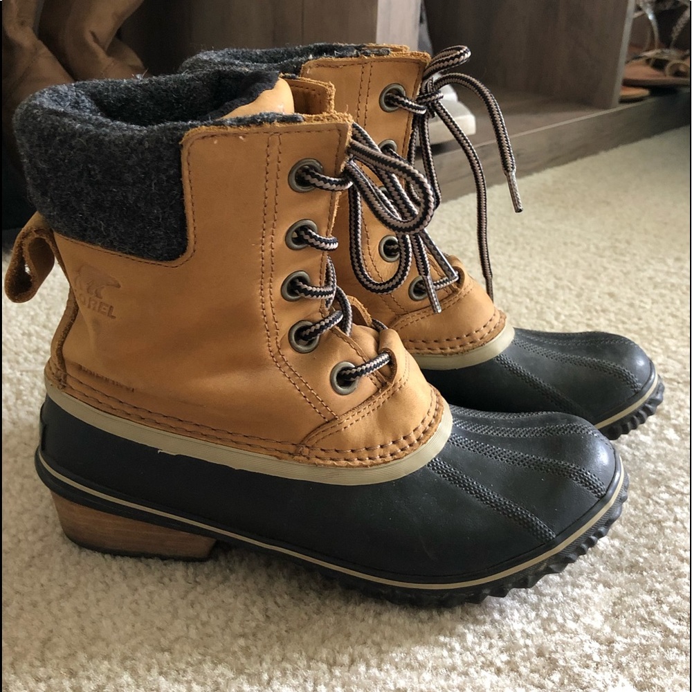 Brown Sorel Rubber Boots